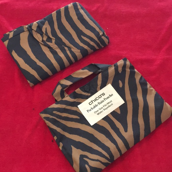 Chico’s Sun & Rain Set - Picture 4 of 4